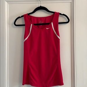 Nike Dri-Fit XS Top Pink
